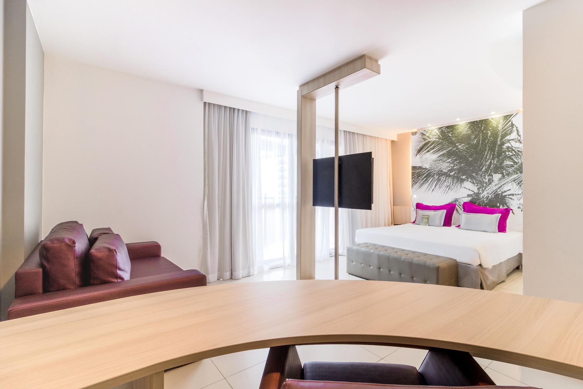 Mercure Boulevard