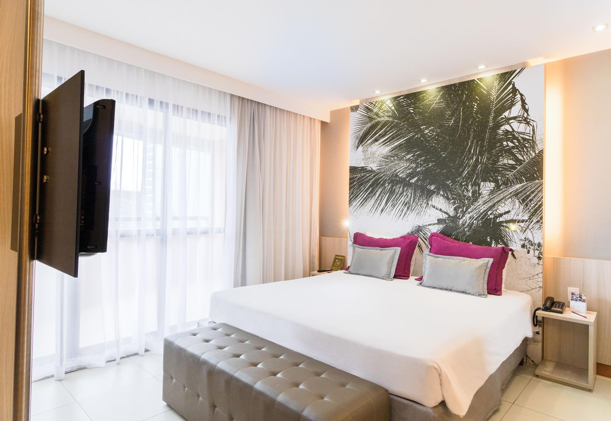 Mercure Boulevard 4*