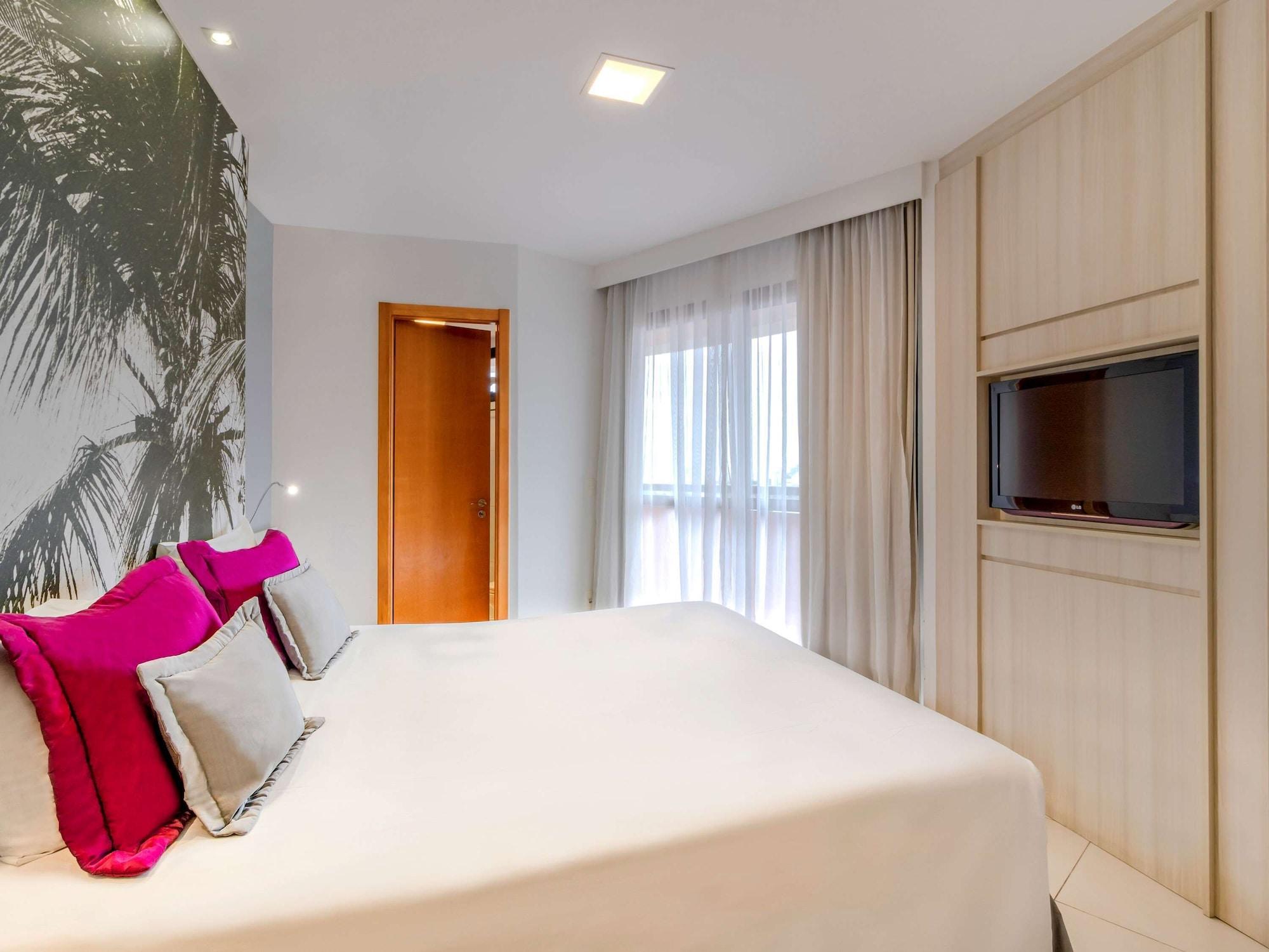Mercure Boulevard Hotel 4*
