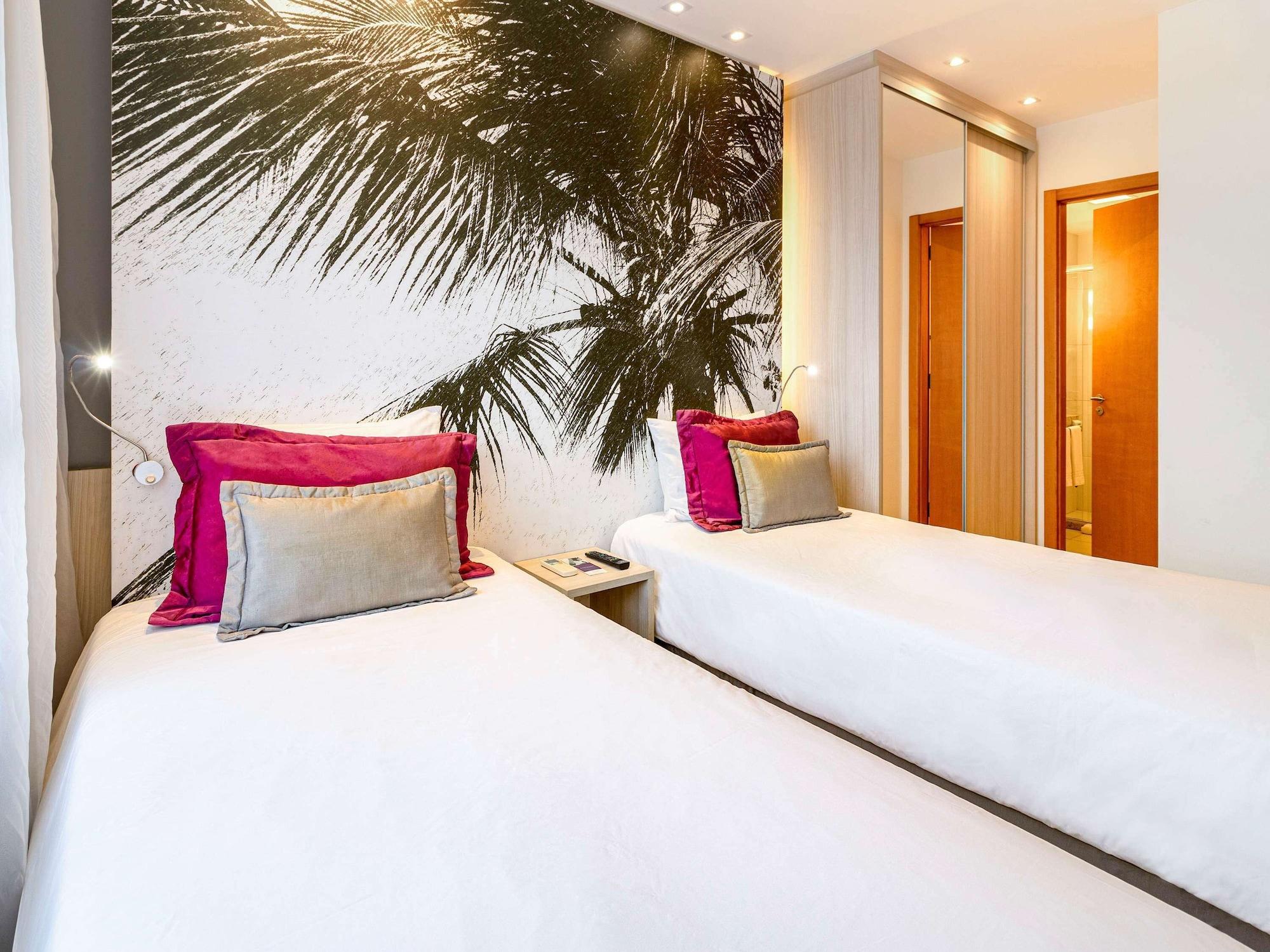 Mercure Boulevard Hotel 4*